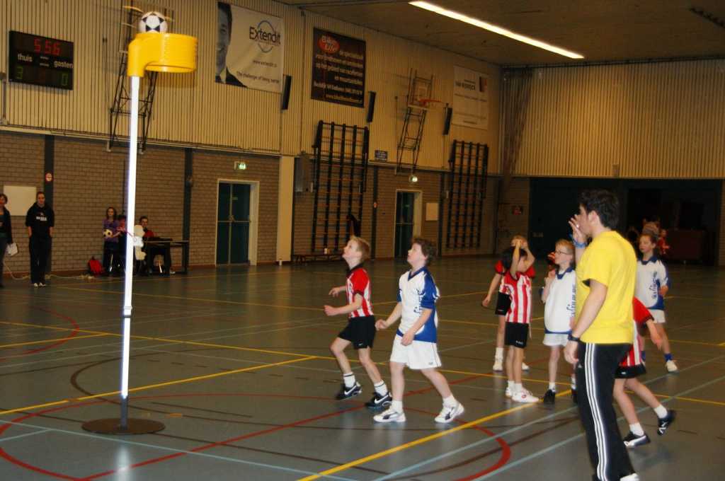 Korfbal E2 6 maart 2010-5.JPG